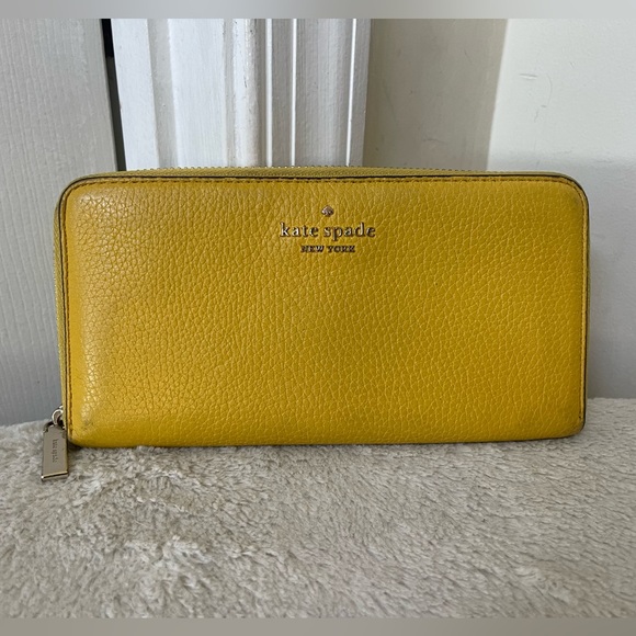 Kate Spade Mustard Leather Wallet EUC - Picture 1 of 9